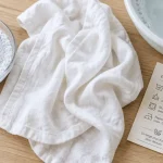 Linge blanc jauni ravivé au percarbonate sans 60°C